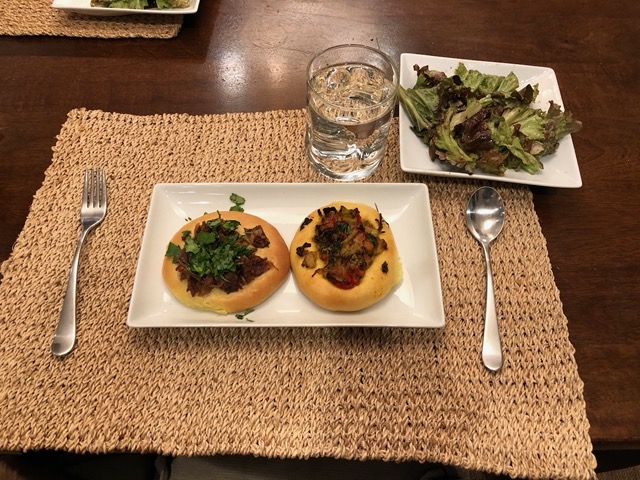 Pizza-type buns with toppings