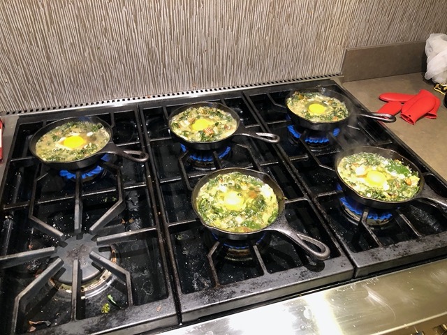 Green shakshuka