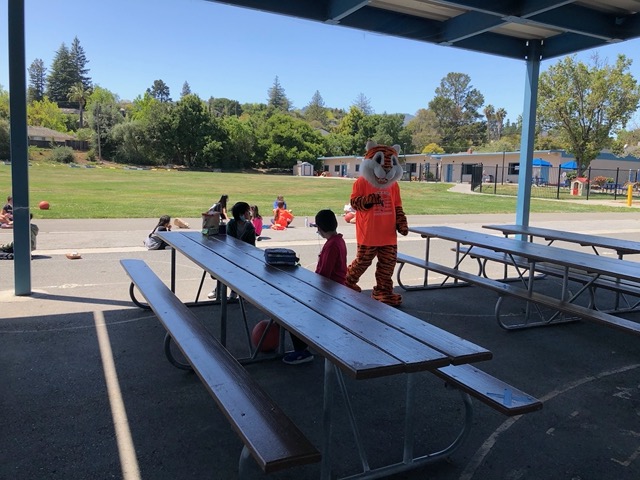 Monte visiting the kids at lunch