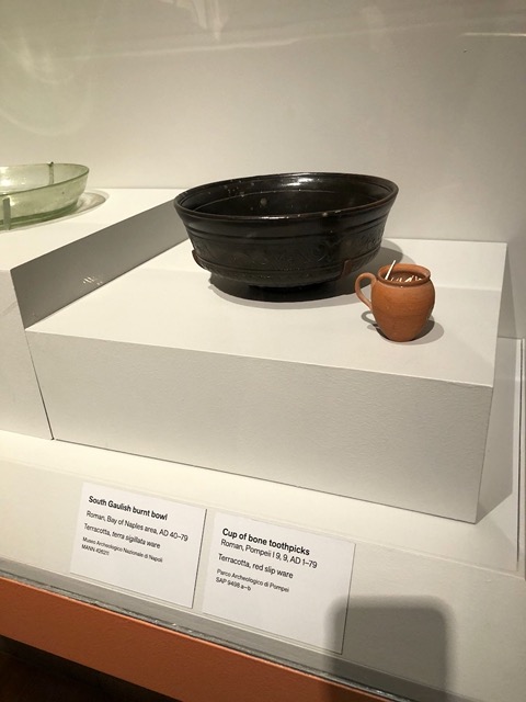 Gaulish 'burnt' bowl, and a cup of bone toothpicks!