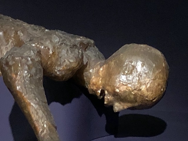 Closeup of her head