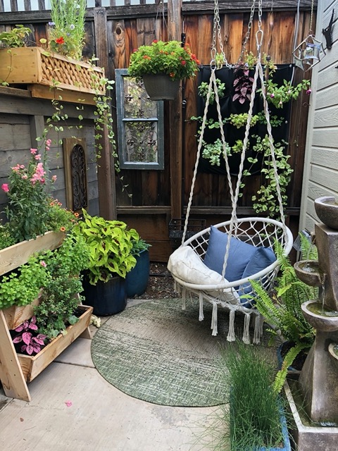 Lela's nook is looking good!  So glad we were able to do this for her
