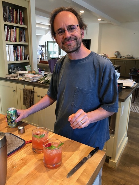 Making a strawberry cocktail