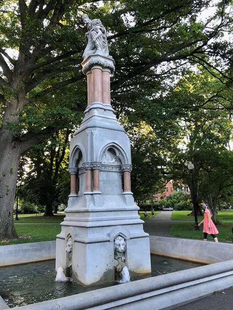 Monument commemorating the first use of ether in anesthesia
