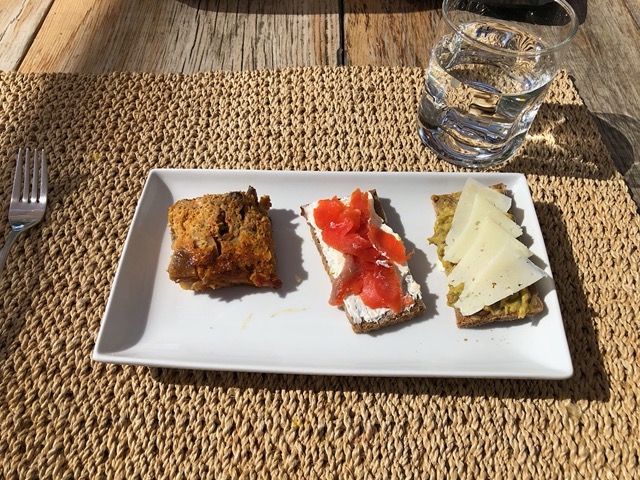 Dinner of kuku and rye with toppings.  And we can eat outside!