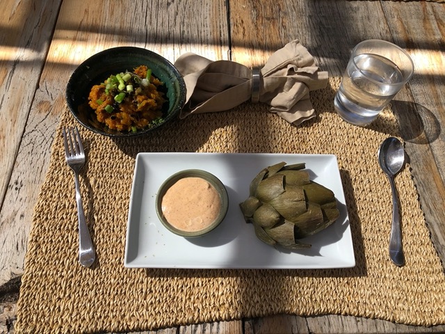 Spring dinner of artichoke 